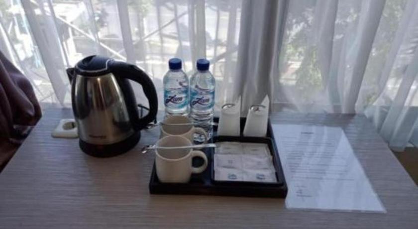 Alexander Hotel Tegal Ngoại thất bức ảnh