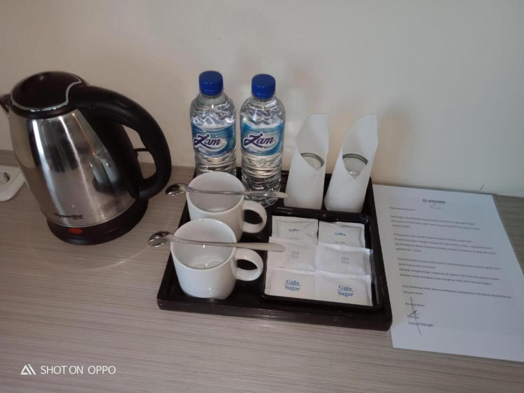 Alexander Hotel Tegal Ngoại thất bức ảnh